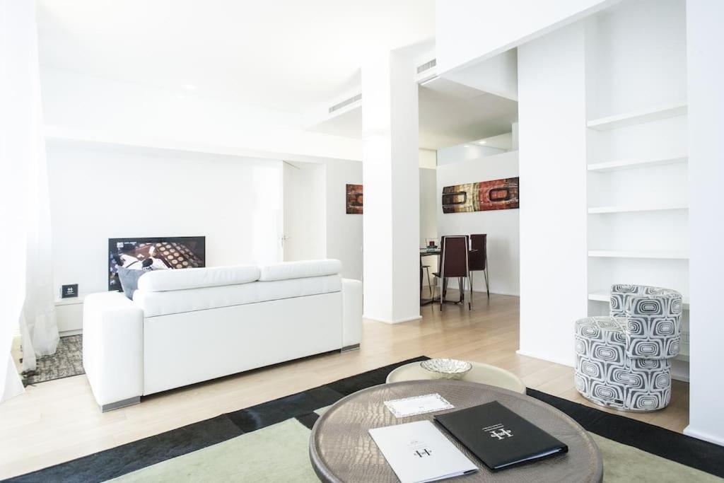 Charming Home Near Duomo Milano Exteriör bild